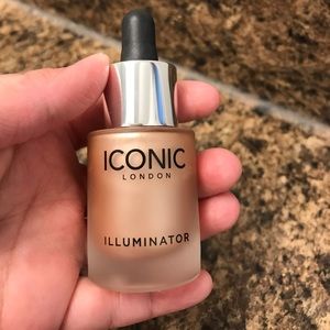 Iconic London illuminator